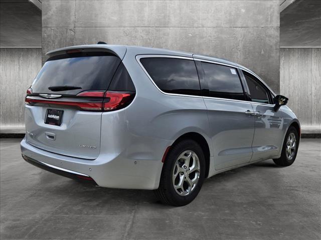 new 2024 Chrysler Pacifica car, priced at $46,848