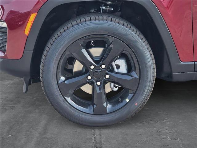 new 2025 Jeep Grand Cherokee car, priced at $43,451