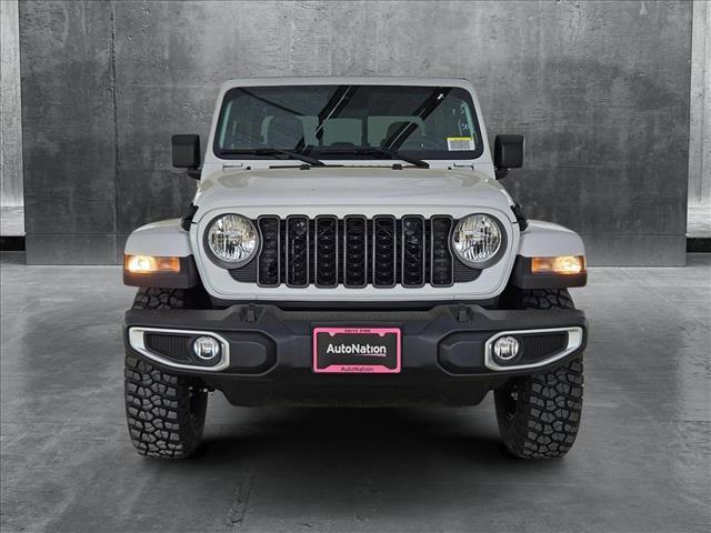 new 2025 Jeep Gladiator car, priced at $40,838