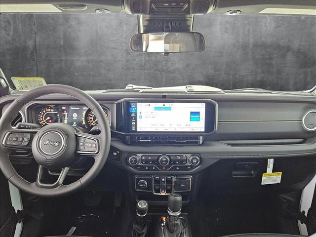 new 2025 Jeep Gladiator car, priced at $40,838