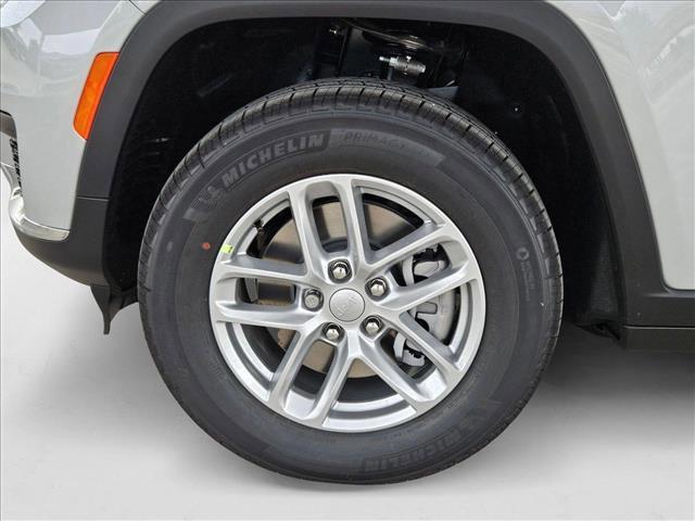 new 2025 Jeep Grand Cherokee L car, priced at $35,548