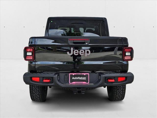 new 2025 Jeep Gladiator car, priced at $46,062