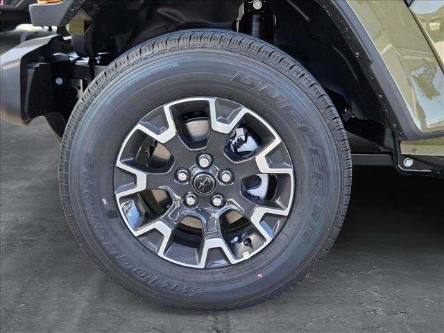 new 2025 Jeep Gladiator car, priced at $46,056