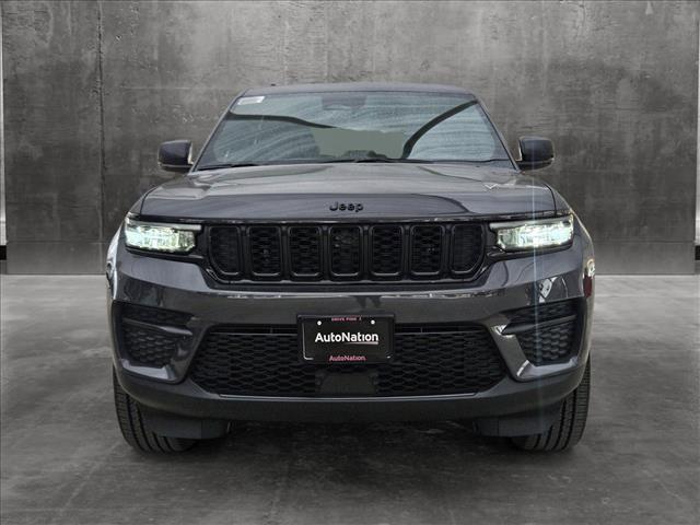 new 2024 Jeep Grand Cherokee car, priced at $37,927