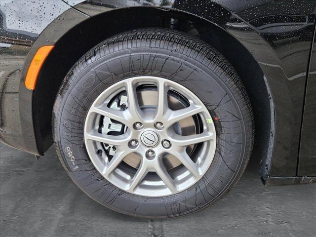 new 2025 Chrysler Pacifica car, priced at $44,250