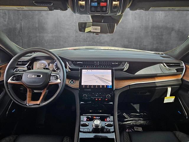new 2025 Jeep Grand Cherokee car, priced at $65,862