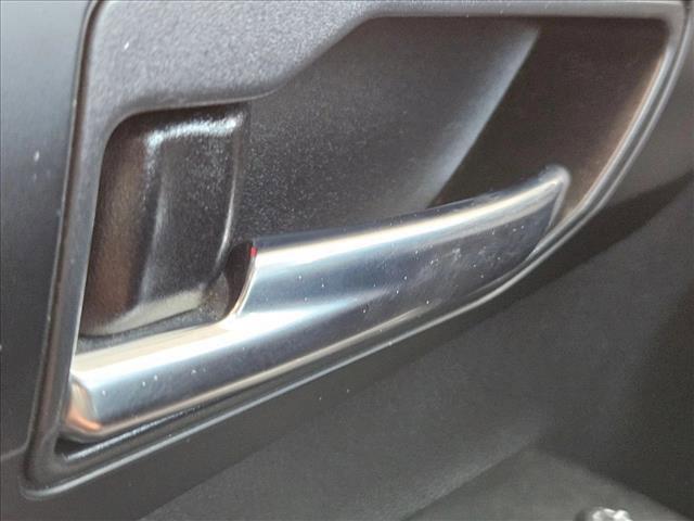 used 2021 Toyota Highlander Hybrid car, priced at $29,966