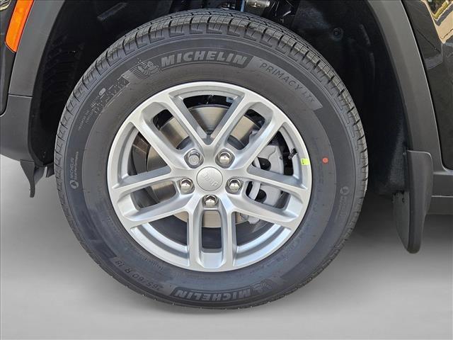 new 2025 Jeep Grand Cherokee car, priced at $36,032