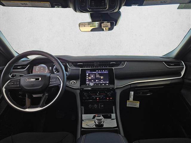 new 2025 Jeep Grand Cherokee car, priced at $36,032