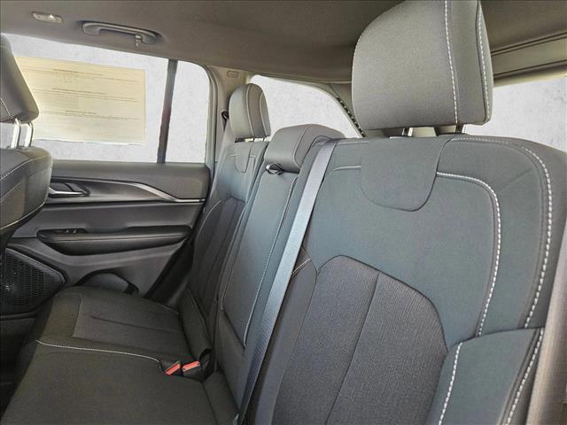 new 2025 Jeep Grand Cherokee car, priced at $36,032