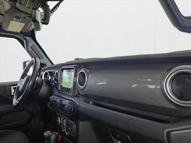 used 2022 Jeep Gladiator car, priced at $32,547
