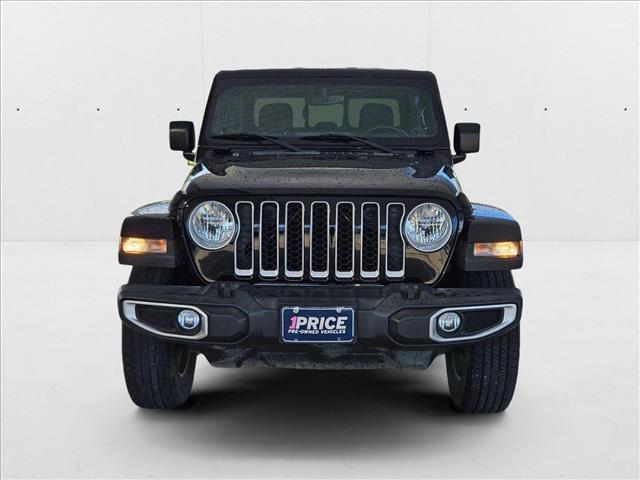 used 2022 Jeep Gladiator car, priced at $32,547