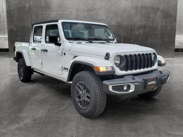 new 2024 Jeep Gladiator car, priced at $53,595