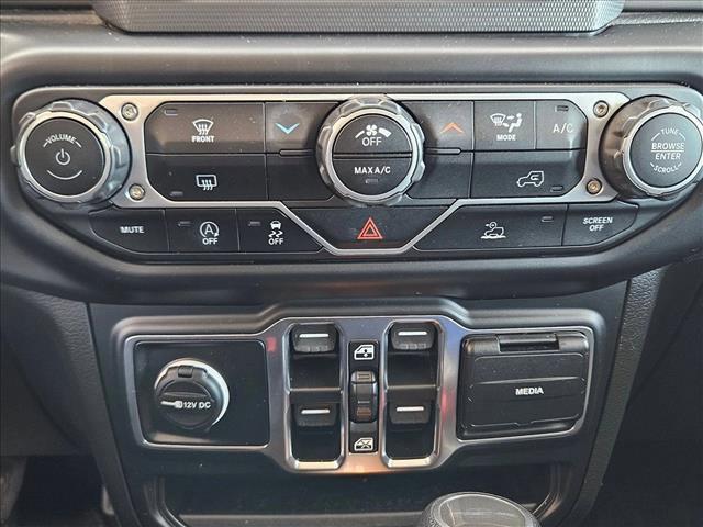 used 2023 Jeep Gladiator car, priced at $28,519