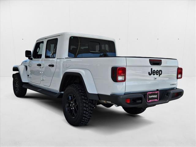 new 2025 Jeep Gladiator car, priced at $39,338