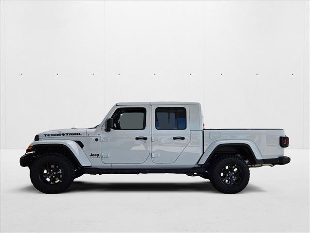 new 2025 Jeep Gladiator car, priced at $39,338