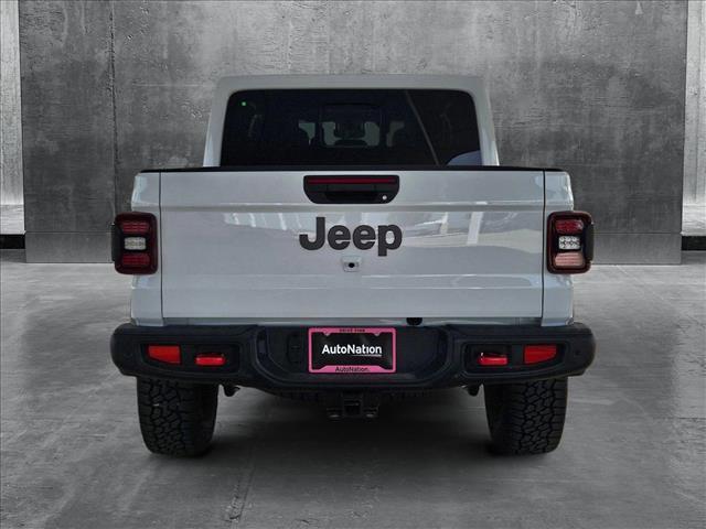new 2025 Jeep Gladiator car, priced at $51,608