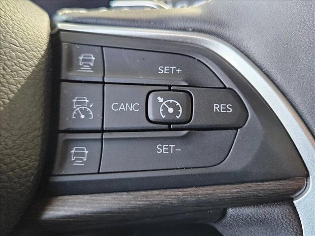 used 2024 Jeep Grand Cherokee car, priced at $34,416