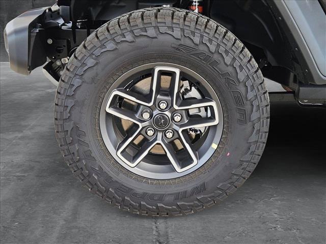 new 2025 Jeep Gladiator car, priced at $47,159