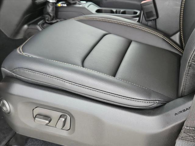 new 2025 Jeep Wrangler car, priced at $45,770