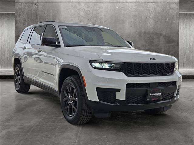 new 2024 Jeep Grand Cherokee L car, priced at $39,081