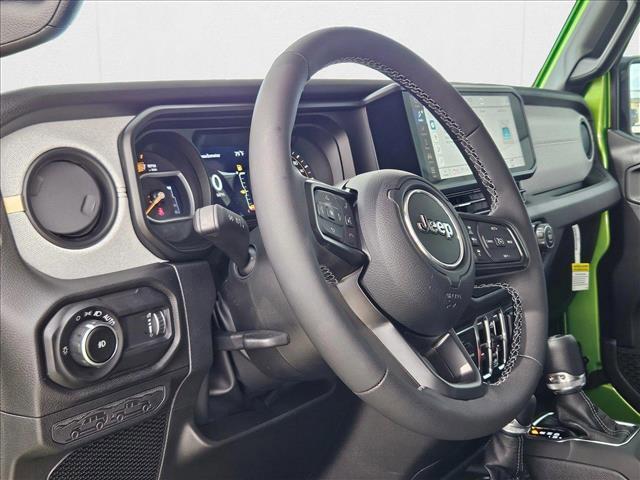 new 2025 Jeep Wrangler car, priced at $44,860
