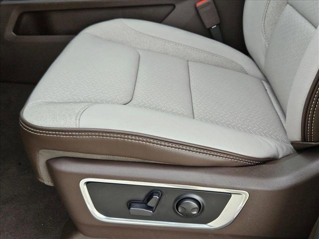 new 2025 Ram 1500 car, priced at $58,342