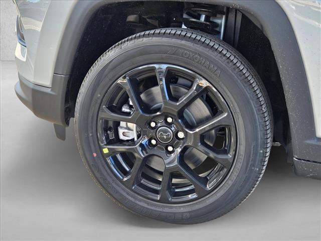 new 2026 Jeep Compass car, priced at $28,439