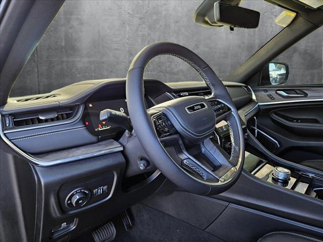 new 2024 Jeep Grand Cherokee car, priced at $63,072