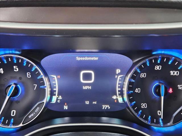 new 2025 Chrysler Pacifica car, priced at $34,016