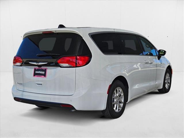 new 2025 Chrysler Voyager car, priced at $38,071