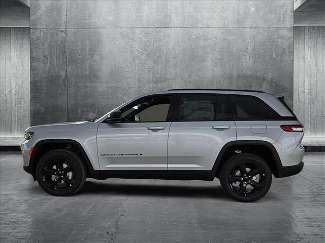new 2025 Jeep Grand Cherokee car, priced at $42,188