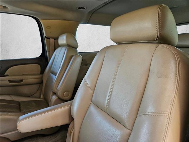 used 2007 GMC Yukon XL car, priced at $9,995