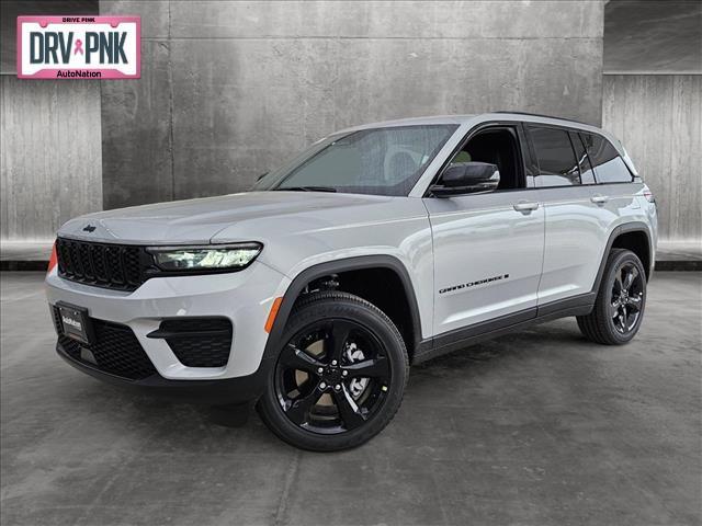 new 2024 Jeep Grand Cherokee car, priced at $37,927