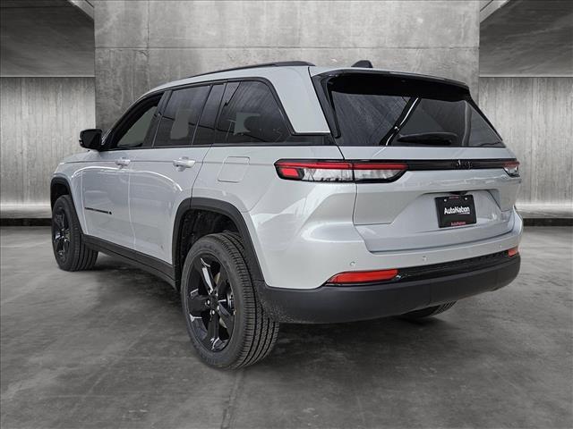 new 2024 Jeep Grand Cherokee car, priced at $37,927