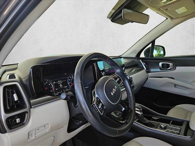 used 2022 Kia Sorento car, priced at $22,141