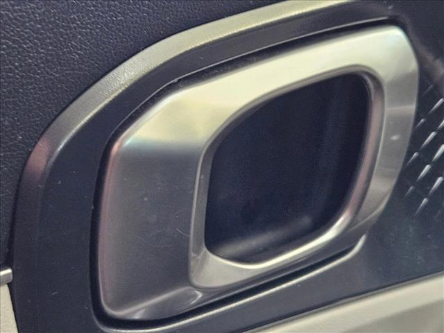 used 2022 Kia Sorento car, priced at $22,141