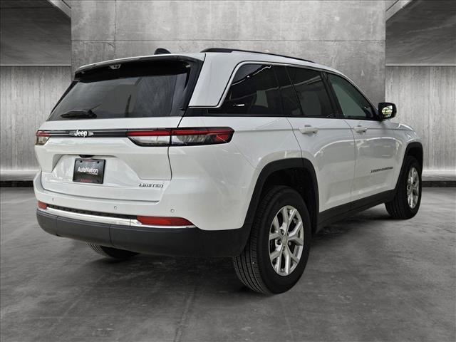 new 2024 Jeep Grand Cherokee car, priced at $42,377