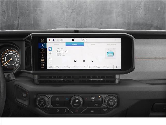 new 2025 Jeep Gladiator car, priced at $43,077