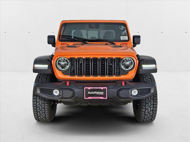 new 2025 Jeep Gladiator car, priced at $45,612