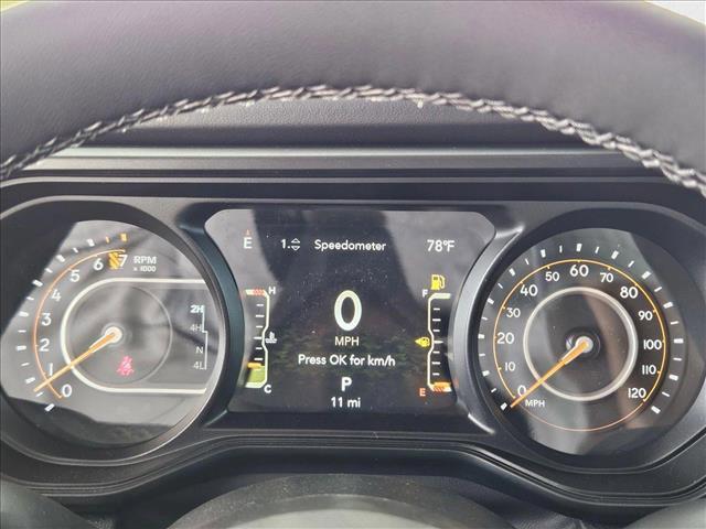 new 2025 Jeep Gladiator car, priced at $45,612