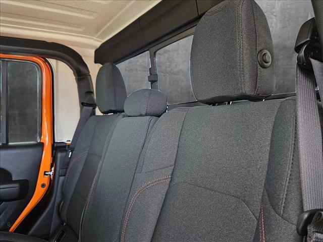 new 2025 Jeep Gladiator car, priced at $47,362