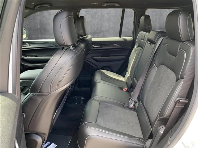 new 2025 Jeep Grand Cherokee car, priced at $38,896