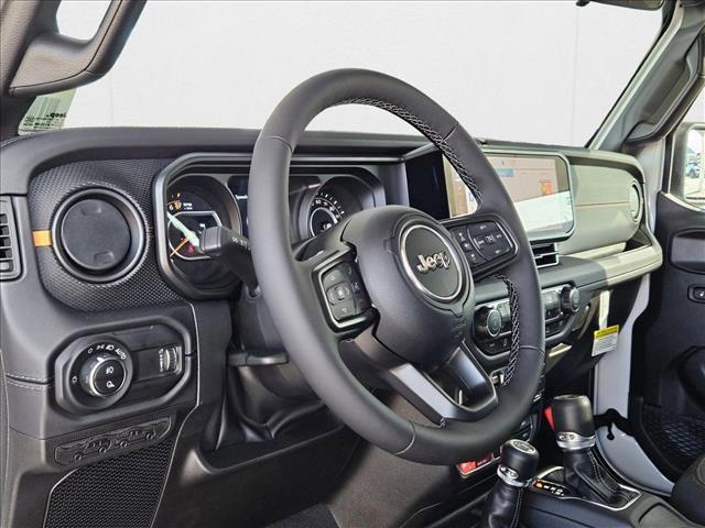 new 2025 Jeep Gladiator car, priced at $43,577