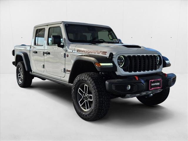 new 2025 Jeep Gladiator car, priced at $43,577