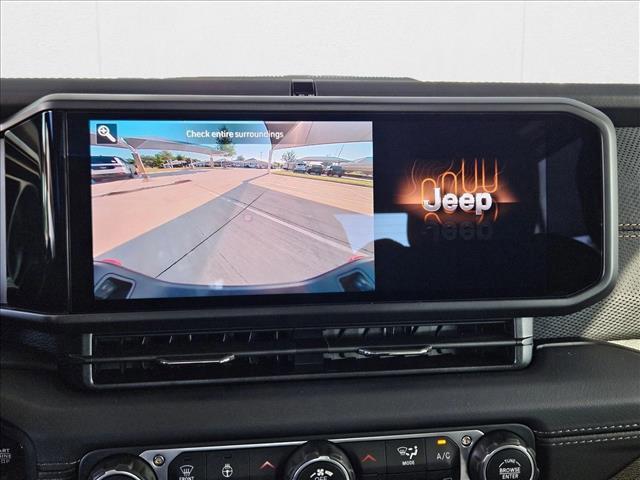 new 2025 Jeep Gladiator car, priced at $43,577