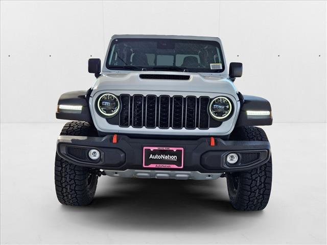 new 2025 Jeep Gladiator car, priced at $43,577