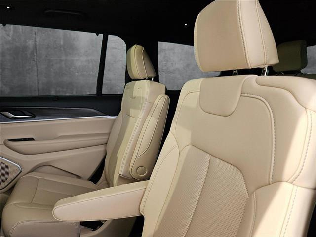 new 2025 Jeep Grand Cherokee L car, priced at $45,119