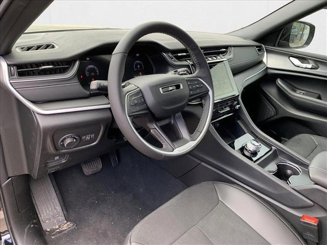 new 2025 Jeep Grand Cherokee L car, priced at $39,123