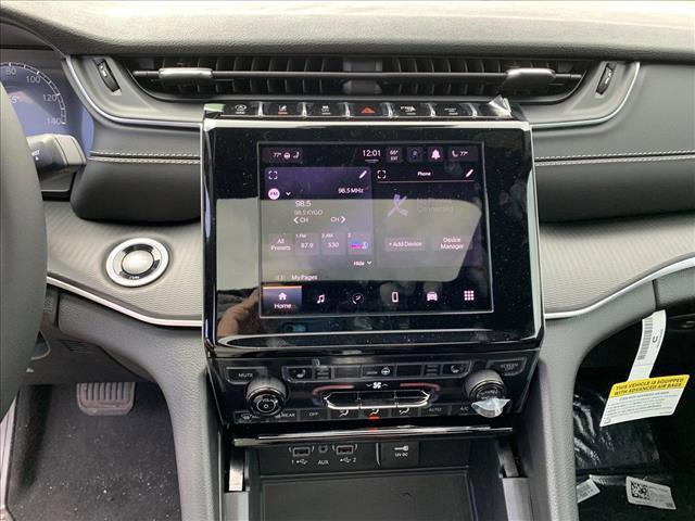 new 2025 Jeep Grand Cherokee L car, priced at $42,623